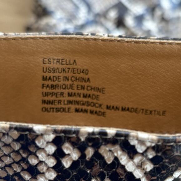 Just Fab Womens Snake Skin Pointed Estrella Zip Boots Size 9 - Picture 6 of 10